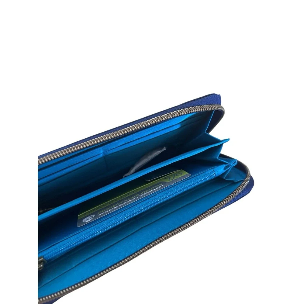 Travelon Zip Around Wristlet Wallet Safe ID RFID Blocking Teal Blue With Strap